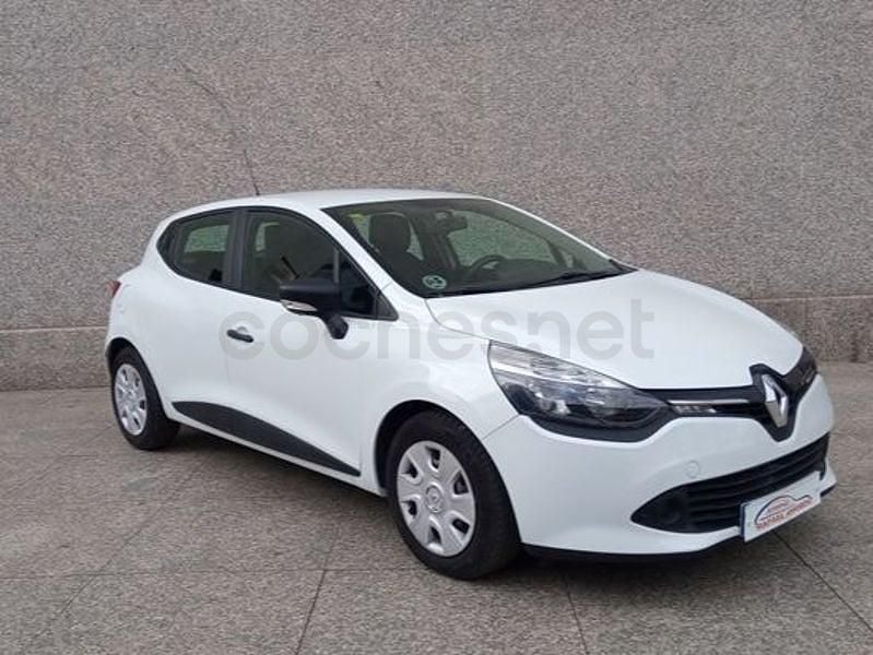 Usado Renault Clio IV Business 75 CV (55 kW) 2014 Blanco Berlina