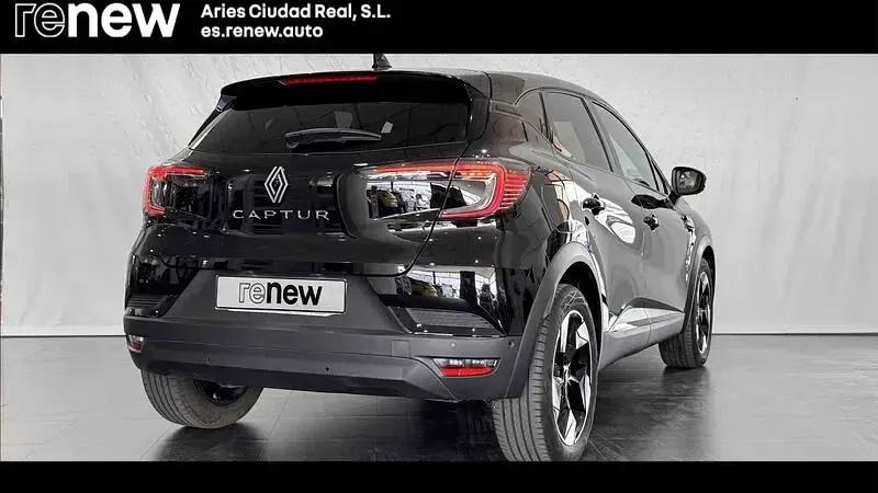 Usado Renault Captur Techno 140 CV (102 kW) 2024 Negro SUV