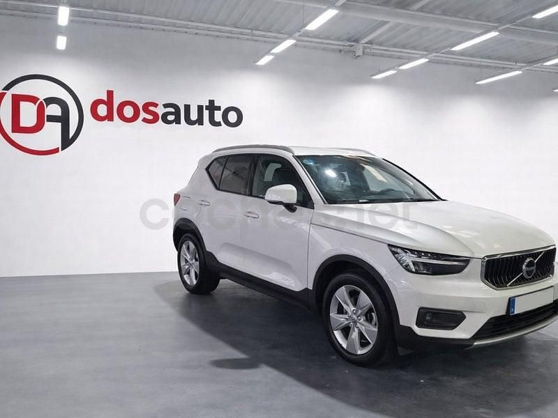 Usado Volvo XC40 Core 163 CV (119 kW) 2023 Blanco SUV