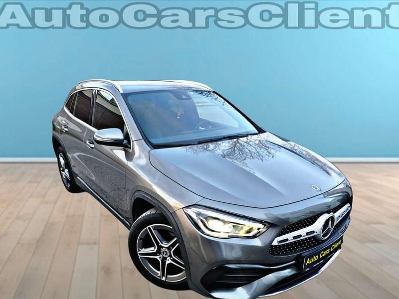 Usado Mercedes GLA250 218 CV (160 kW) 2023 Gris SUV