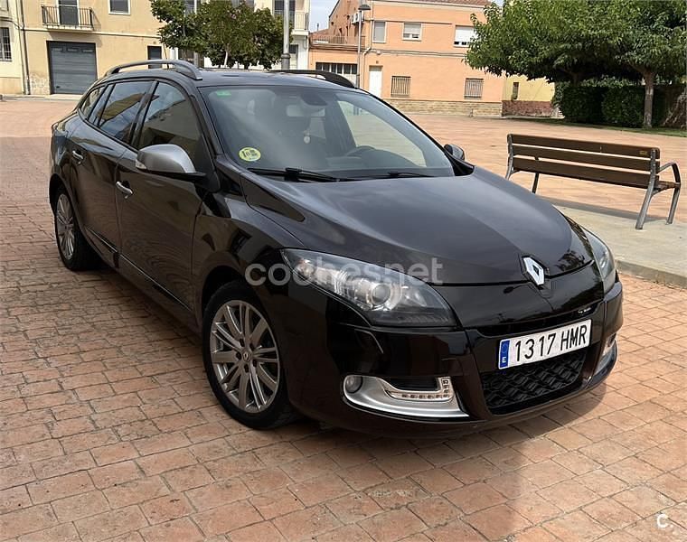Marrón Usado 2012 Renault Mégane GrandTour GT Familiar | 5200 € (Buen precio) - Imagen 1/4