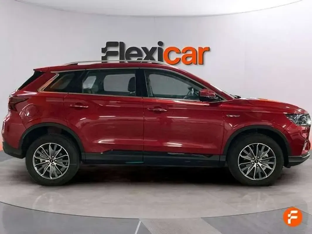 Usado SWM G01 Elite 131 CV (96 kW) 2025 Rojo SUV