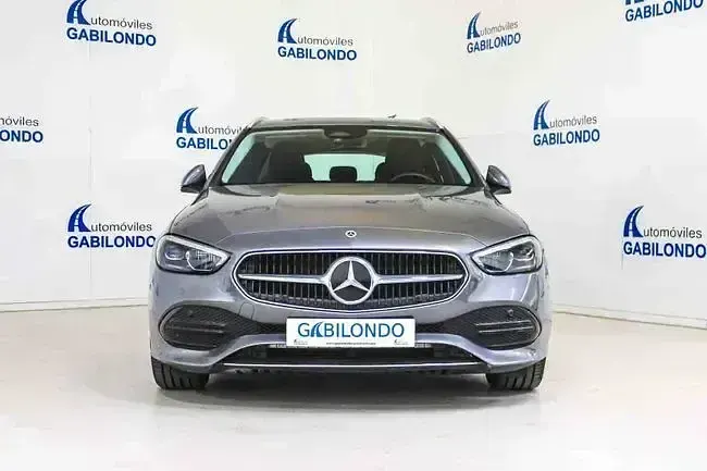 Usado Mercedes C200 204 CV (150 kW) 2022 Gris / plata Familiar