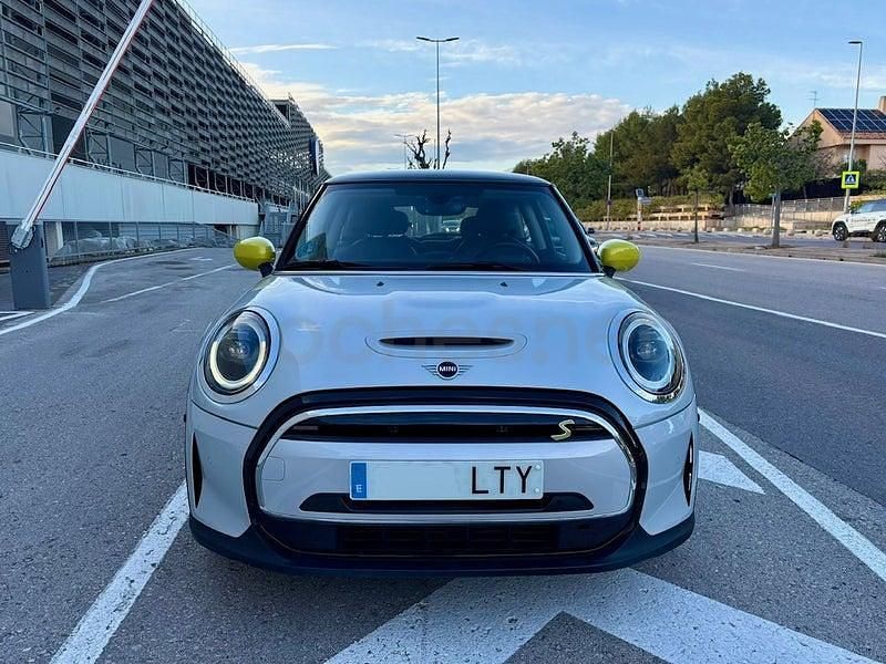 Usado Mini Cooper SE 135 kW (184 CV) 2021 Eléctrico Utilitario
