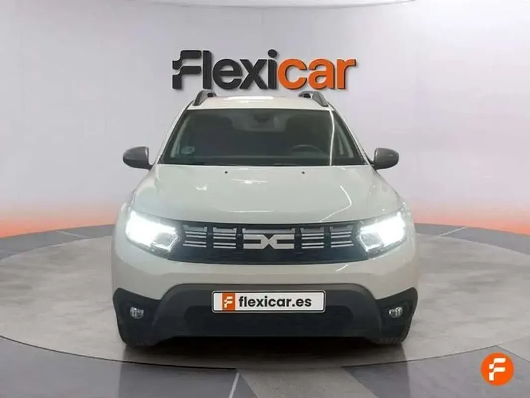 Usado Dacia Duster Journey 131 CV (96 kW) 2023 Blanco SUV