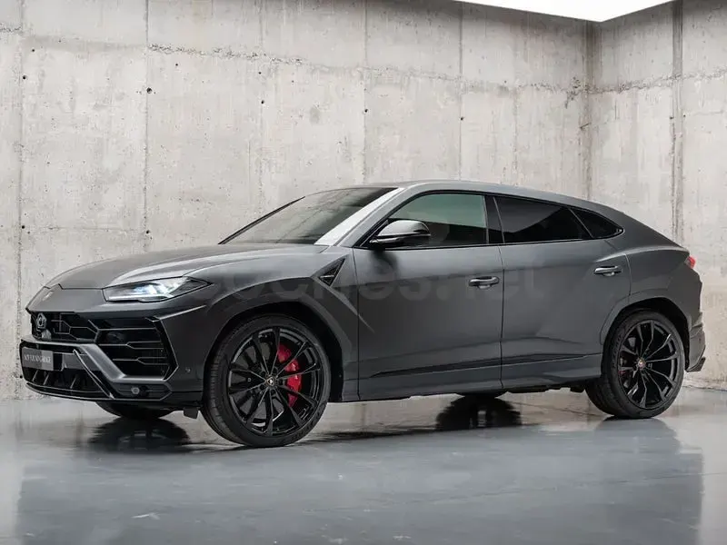 Usado Lamborghini Urus 666 CV (489 kW) 2019 Gris / plata SUV