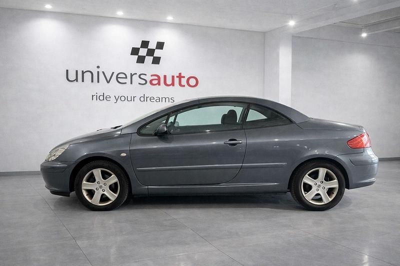 Usado Peugeot 307 143 CV (105 kW) 2005 Gris