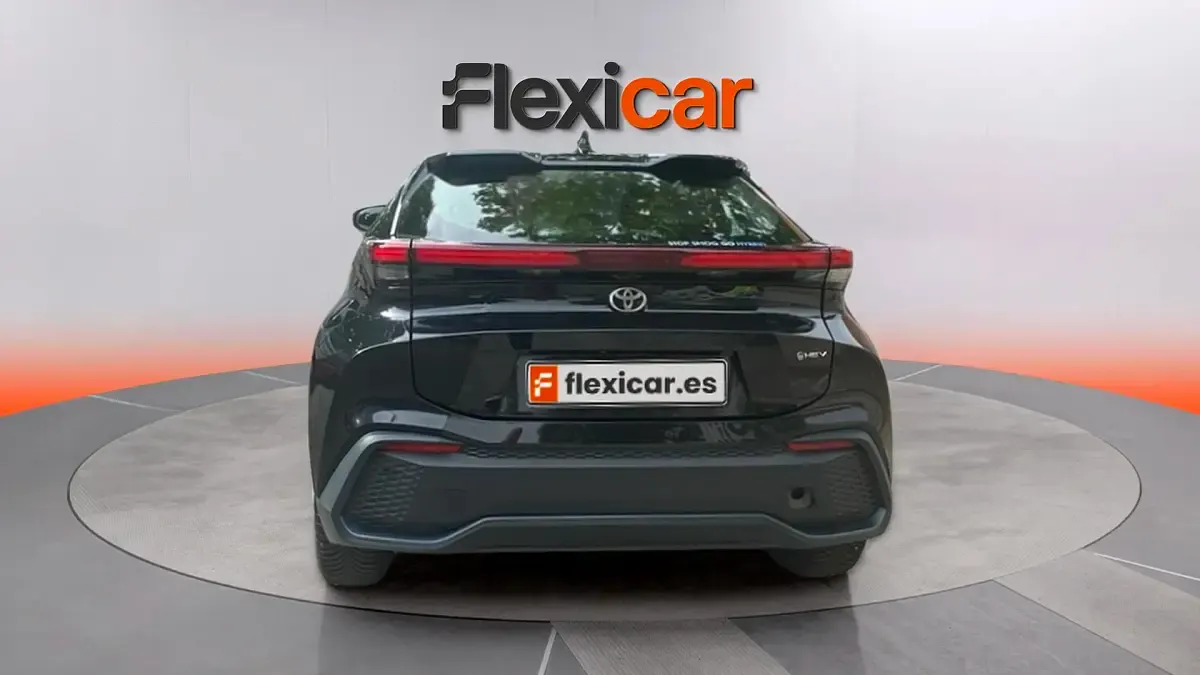 Usado Toyota C-HR Active 140 CV (102 kW) 2024 Negro SUV