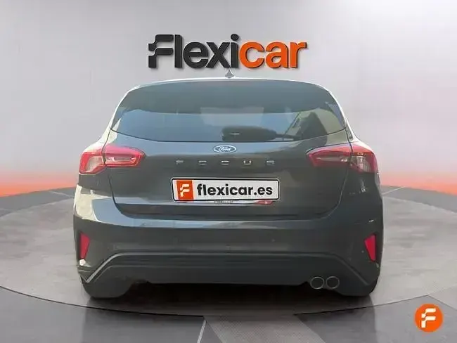 Usado Ford Focus ST-Line 125 CV (91 kW) 2018 Gris