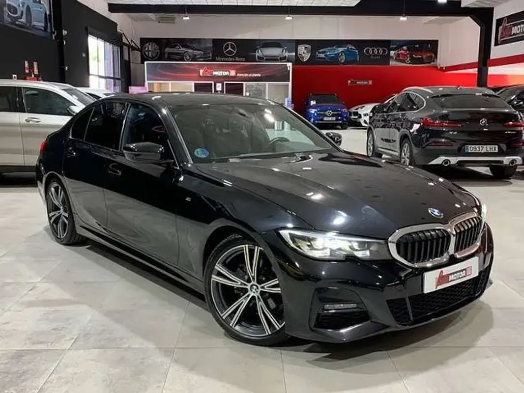 Usado BMW 320 M Sport 190 CV (139 kW) 2021 Negro Berlina