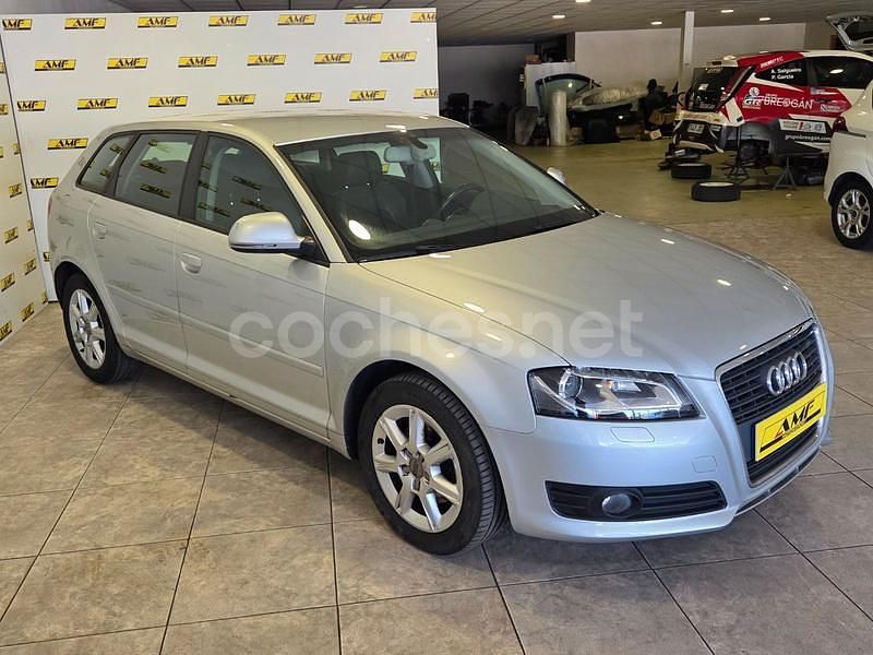 Usado Audi A3 Ambition 160 CV (117 kW) 2010 Gris / plata Utilitario