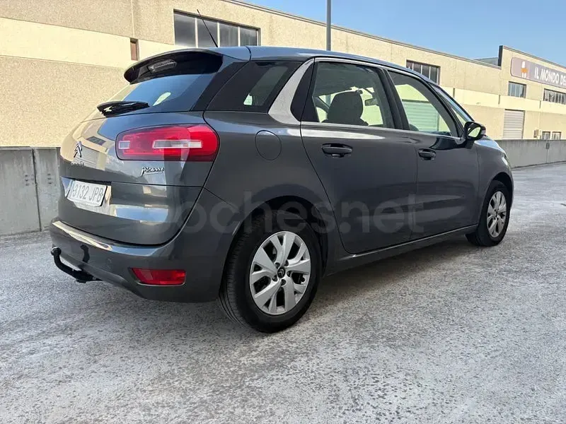 Usado Citroën C4 Picasso Live 99 CV (72 kW) 2016 Gris / plata Monovolumen
