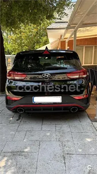 Usado Hyundai i30 250 CV (183 kW) 2023 Negro Berlina