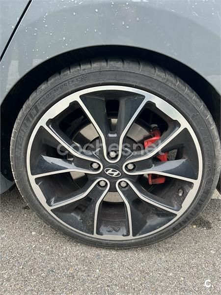 Gris / plata Usado 2019 Hyundai i30 N Performance Berlina | 26.000 € (Buen precio) - Imagen 1/2