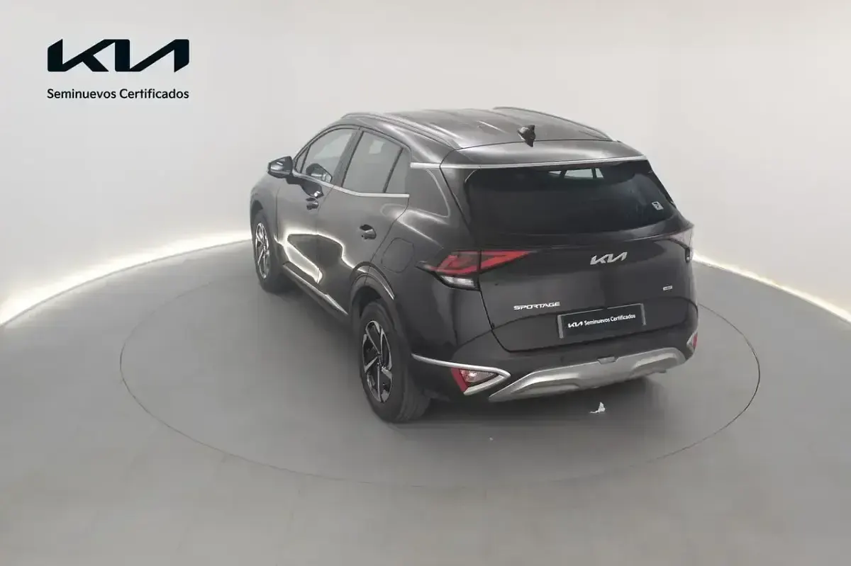 Usado Kia Sportage 150 CV (110 kW) 2023 Negro SUV