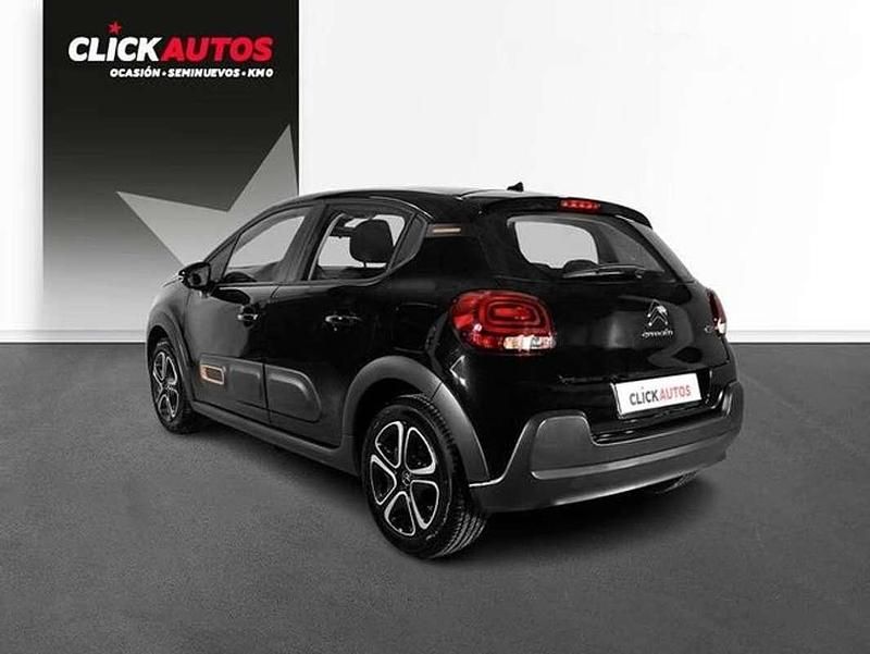 Usado Citroën C3 83 CV (61 kW) 2023 Negro Utilitario