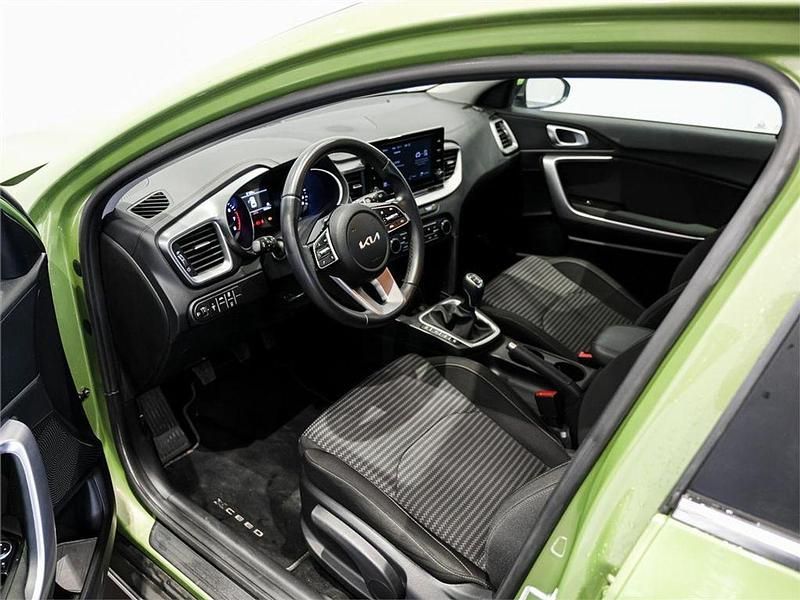 Usado Kia XCeed 160 CV (117 kW) 2024 Verde SUV