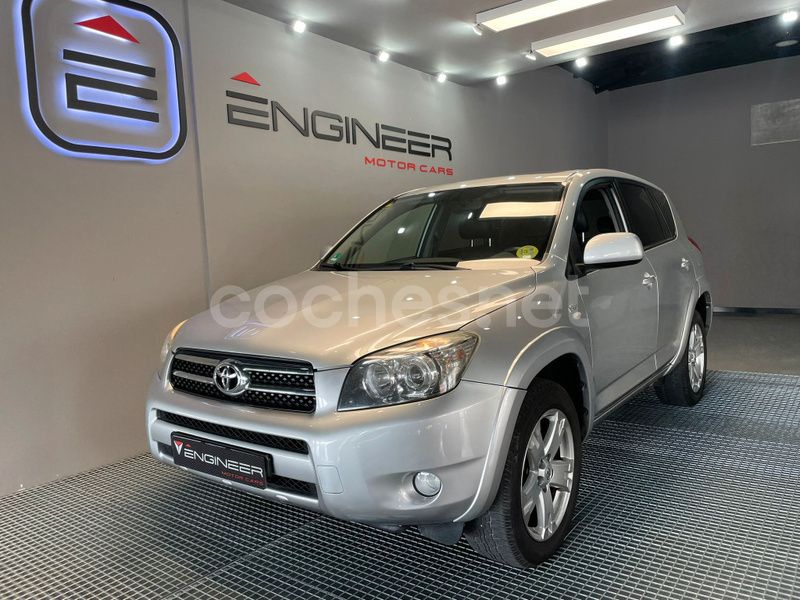 Gris / plata Usado 2007 Toyota RAV4 Premium SUV | 10.999 € (Precio justo) - Imagen 1/4
