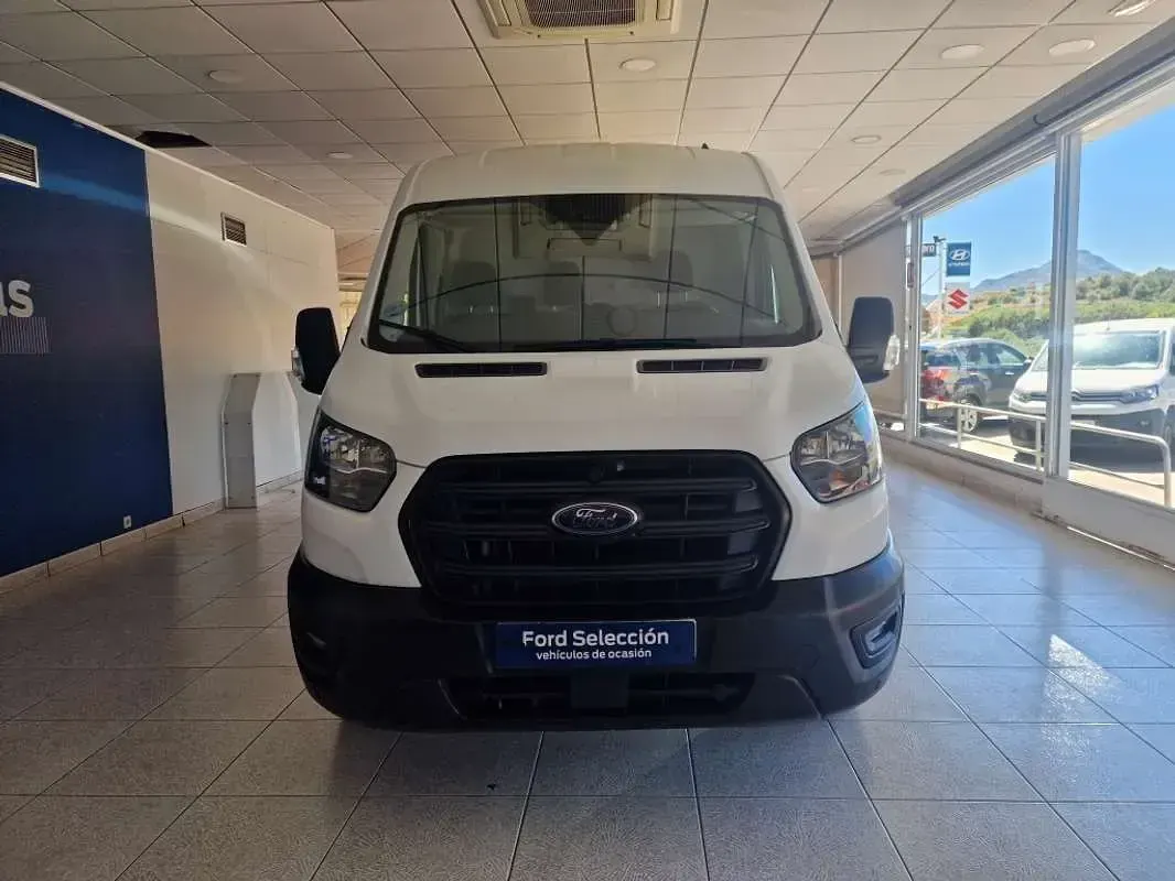 Usado Ford Transit Trend 131 CV (96 kW) 2022 Blanco Van