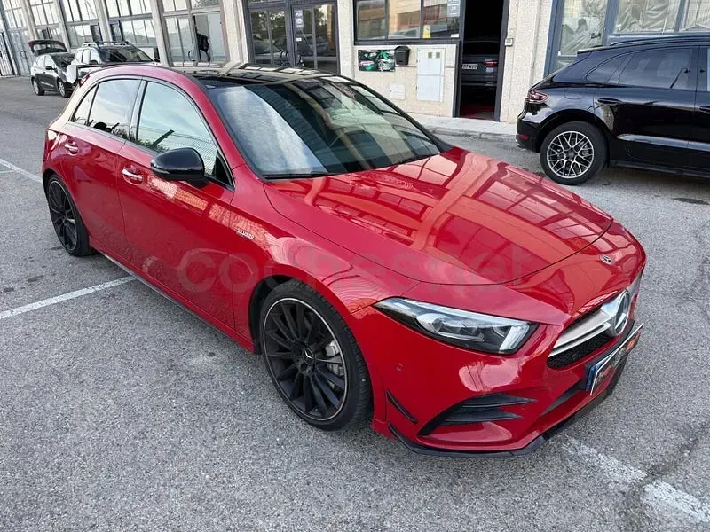Usado Mercedes A35 AMG 306 CV (225 kW) 2020 Rojo Berlina