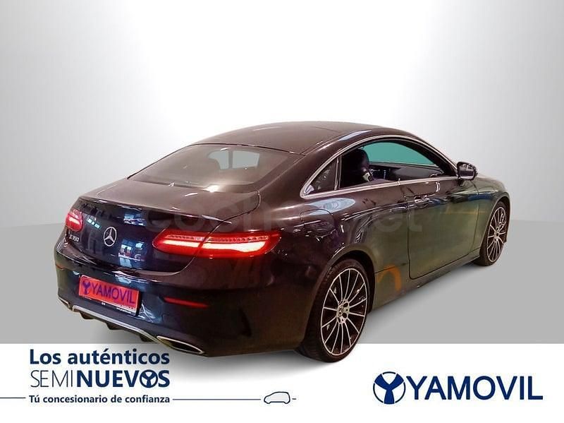 Usado Mercedes E350 299 CV (219 kW) 2019 Negro Coupe