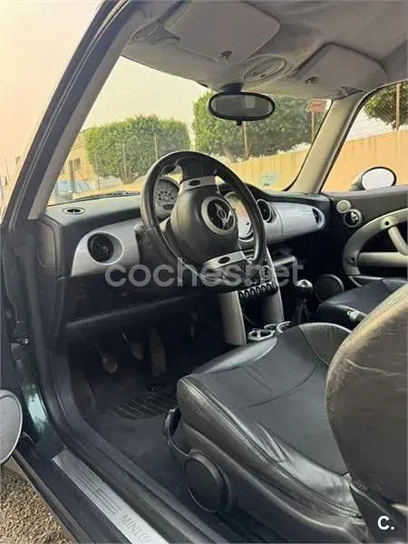 Usado Mini Cooper 116 CV (85 kW) 2006 Verde Utilitario