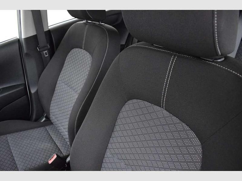 Usado Kia Picanto 63 CV (46 kW) 2025 Gris Utilitario