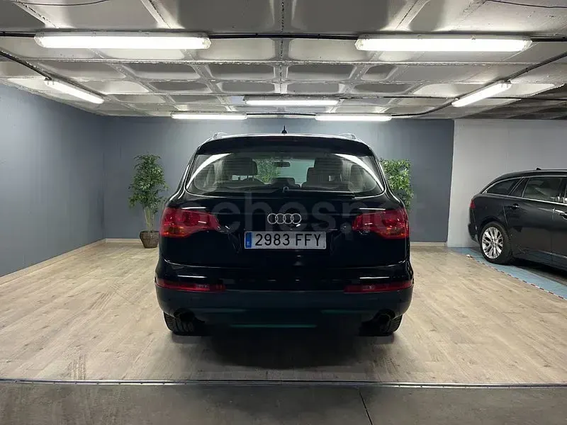 Usado Audi Q7 233 CV (171 kW) 2006 Negro SUV