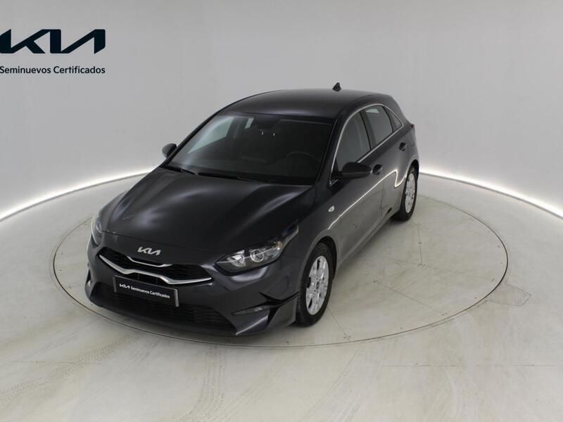 Dark penta metal (metalizado) Usado 2023 Kia Ceed Utilitario | 20.500 € (Caro) - Imagen 1/4