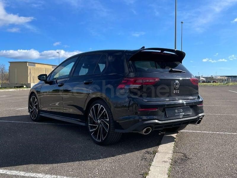 Usado VW Golf VII GTI Clubsport 301 CV (221 kW) 2021 Negro Utilitario