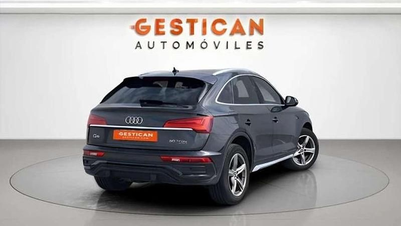 Usado Audi Q5 Advanced 299 CV (219 kW) 2023 Gris SUV