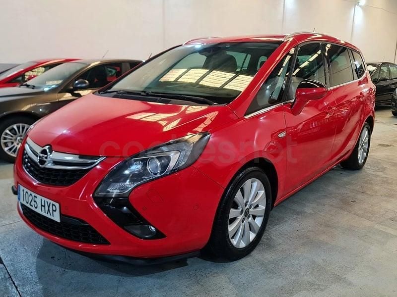 Usado Opel Zafira Tourer Selective 140 CV (102 kW) 2014 Rojo Monovolumen