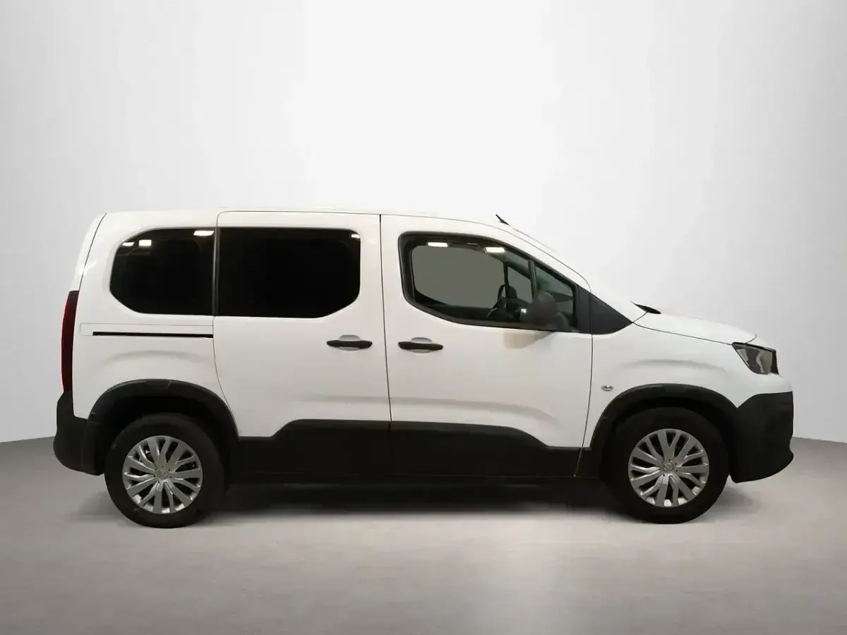 Begagnad Peugeot Rifter Access 75 HK (55 kW) 2019 Vit Minibuss