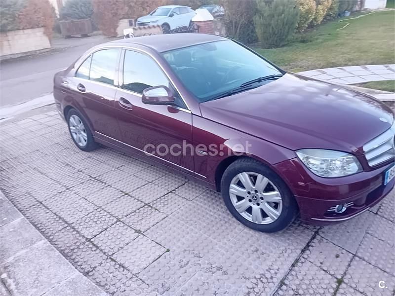 Granate Usado 2009 Mercedes C220 Avantgarde Berlina | 4800 € (Precio justo) - Imagen 1/4