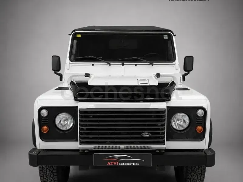 Usado Land Rover Defender SE 122 CV (89 kW) 2016 Blanco Familiar