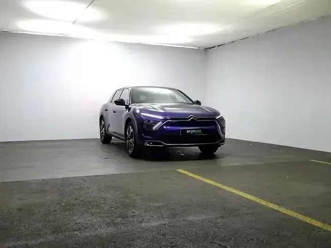 Usado Citroën C5 X Shine 225 CV (165 kW) 2023 Azul Familiar