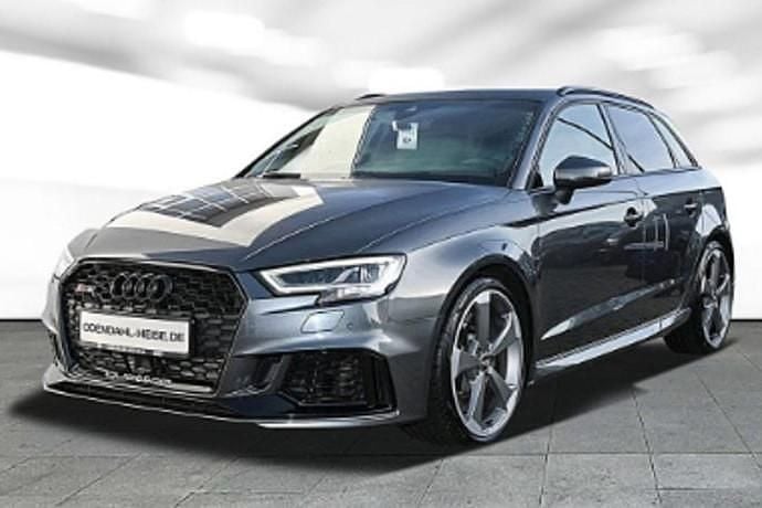 Usado Audi RS3 Sportback 400 CV (294 kW) 2019 Gris Utilitario