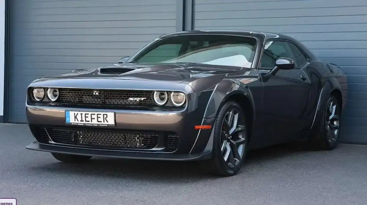 Usado Dodge Challenger 374 CV (275 kW) 2020 Gris Coupe