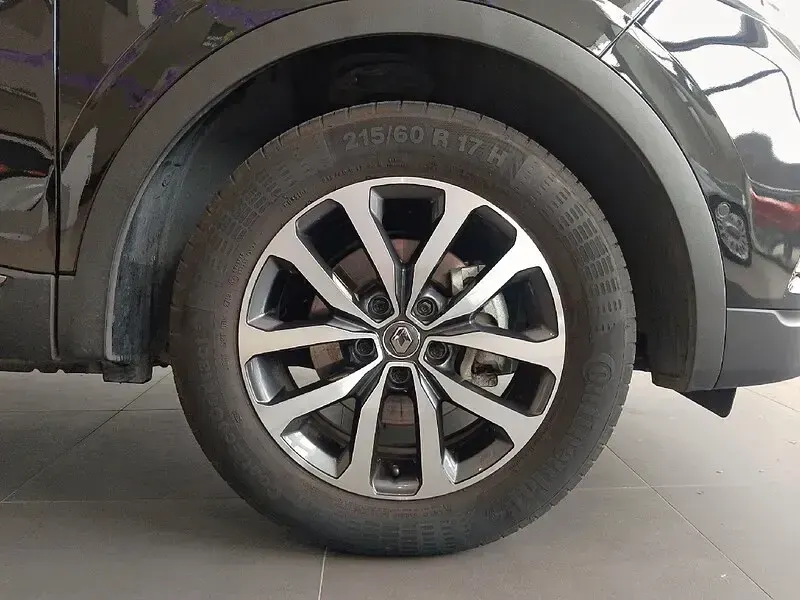 Usado Renault Kadjar Zen 140 CV (102 kW) 2020 Negro SUV