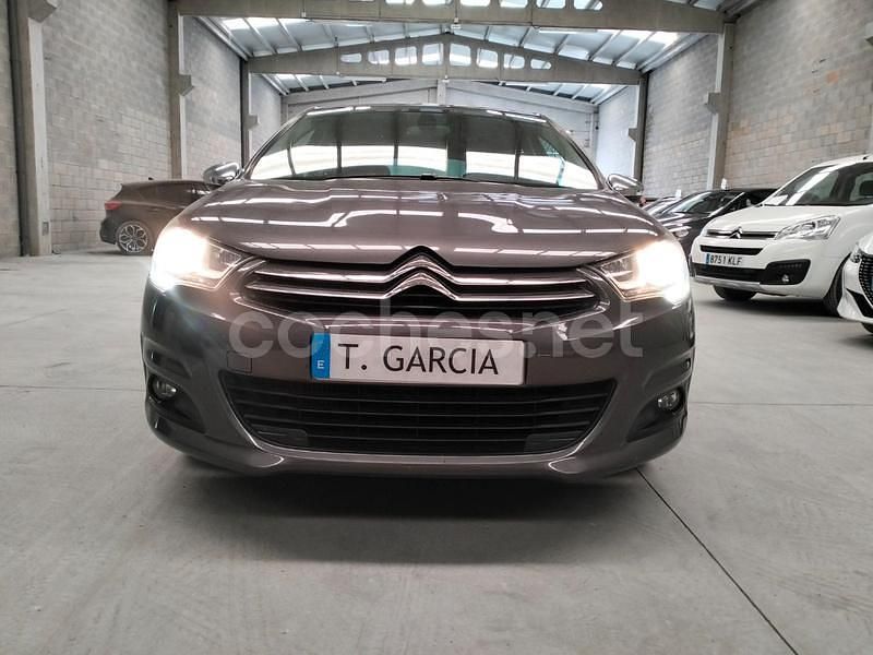 Gris / plata Usado 2017 Citroën C4 Feel Berlina | 11.400 € (Precio justo) - Imagen 1/4