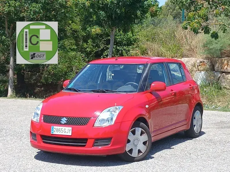Usado Suzuki Swift GL 92 CV (67 kW) 2008 Rojo Utilitario