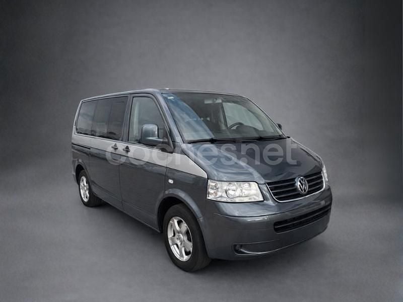 Usado VW Multivan Comfortline 174 CV (127 kW) 2021 Gris / plata Van