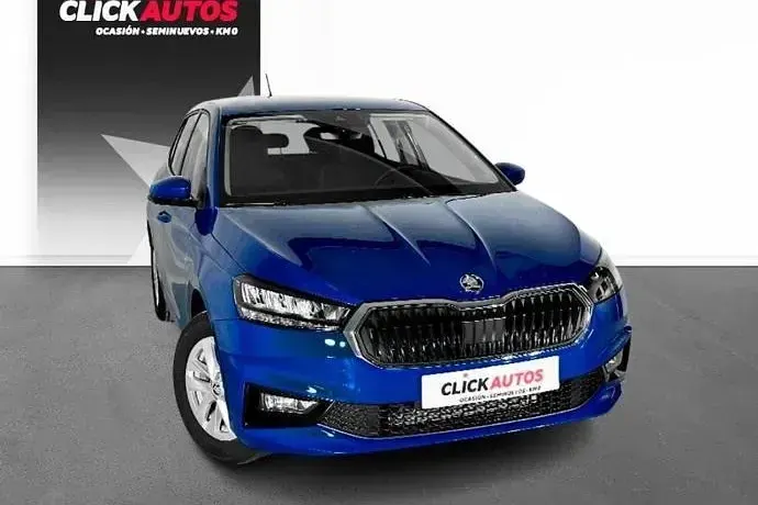 Usado Skoda Fabia Ambition 110 CV (80 kW) 2024 Negro Utilitario