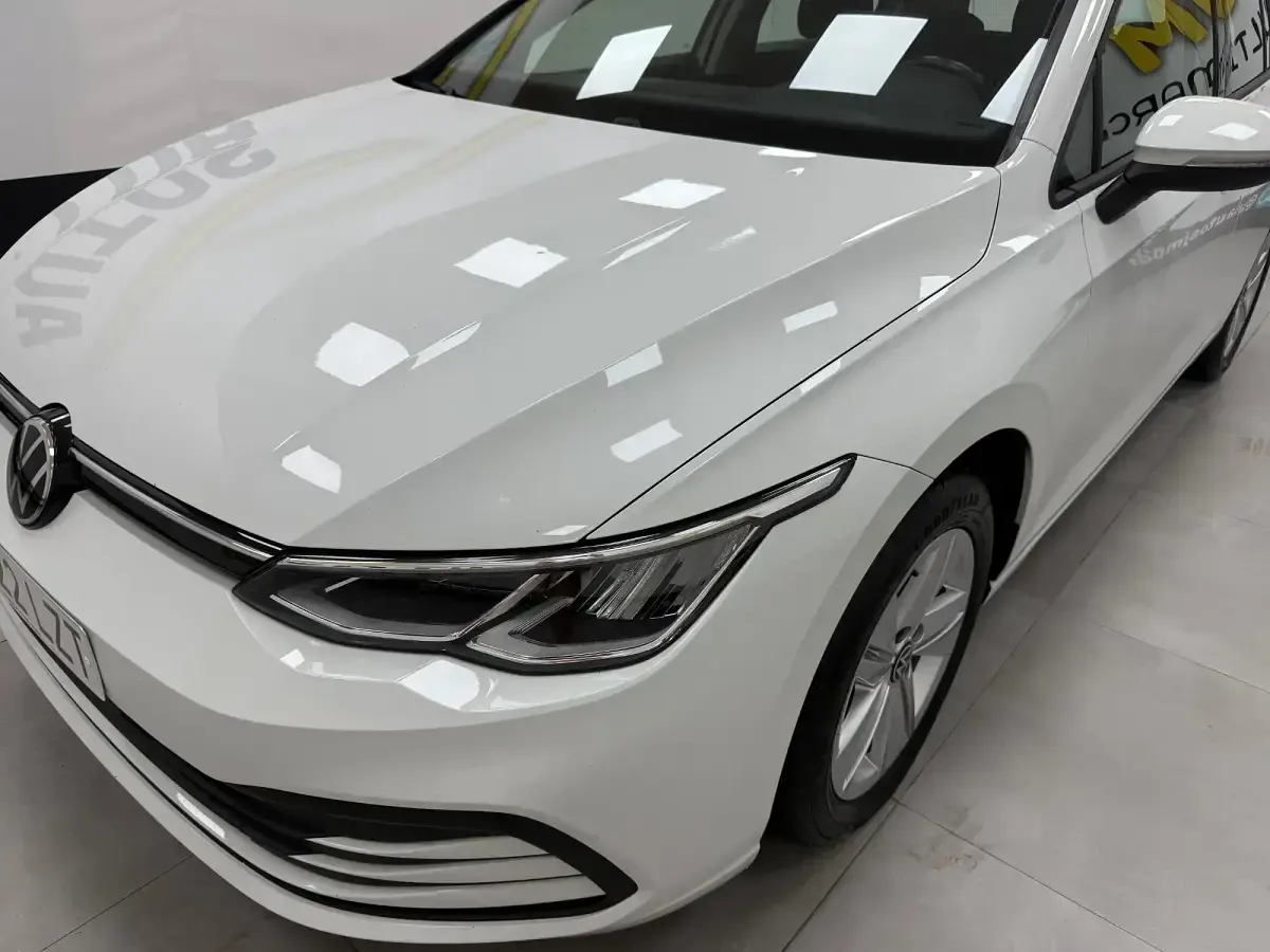 Usado VW Golf VIII 115 CV (84 kW) 2022 Blanco