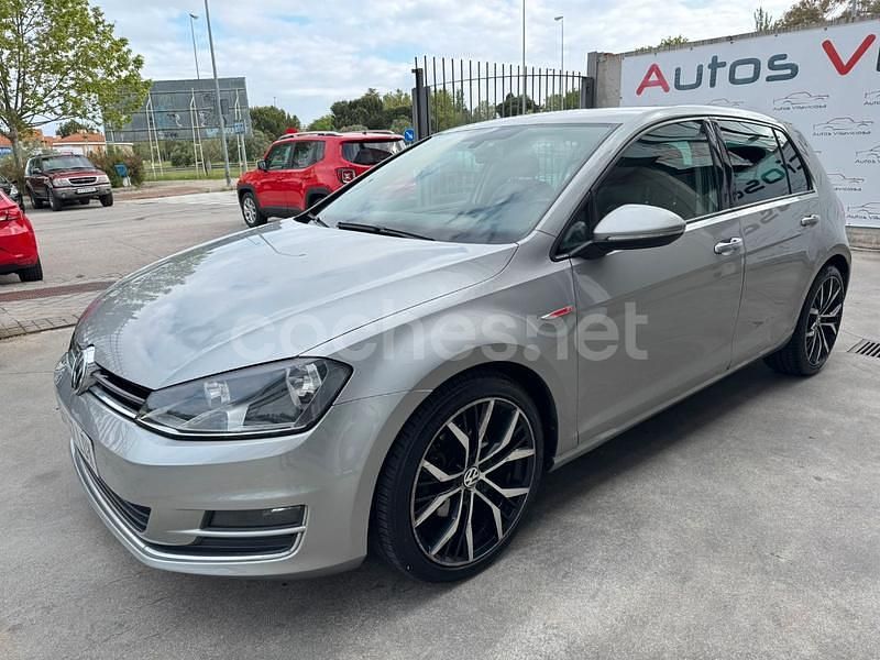 Usado VW Golf VII Sportline 105 CV (77 kW) 2013 Gris / plata Berlina