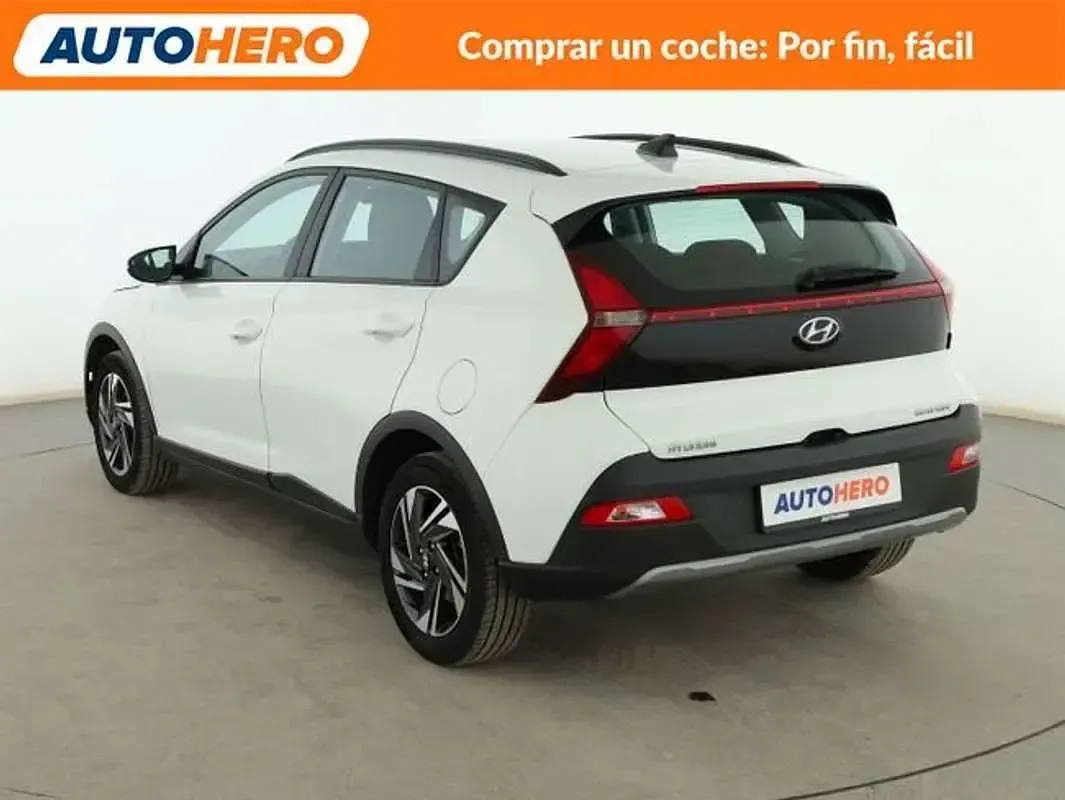 Usado Hyundai Bayon 84 CV (61 kW) 2022 Blanco SUV