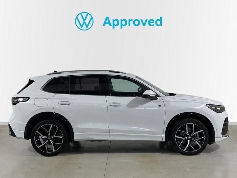 Usado VW Tiguan R-line 150 CV (110 kW) 2024 Blanco SUV