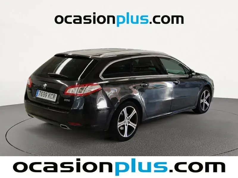 Usado Peugeot 508 SW GTi 180 CV (132 kW) 2017 Gris / plata Familiar