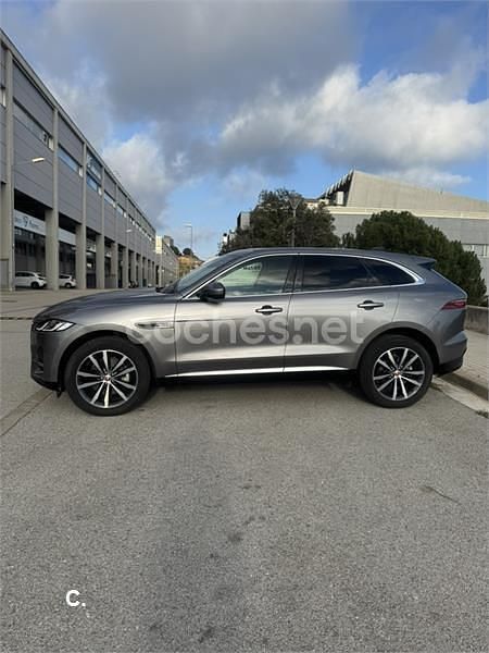 Usado Jaguar F-Pace 204 CV (150 kW) 2021 Gris / plata SUV
