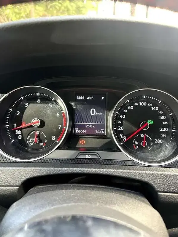Usado VW Golf VII GTI 230 CV (169 kW) 2016 Blanco Utilitario
